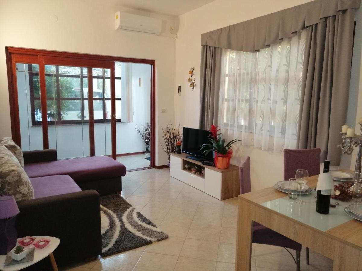 T&D Apartmani Pula Exterior photo