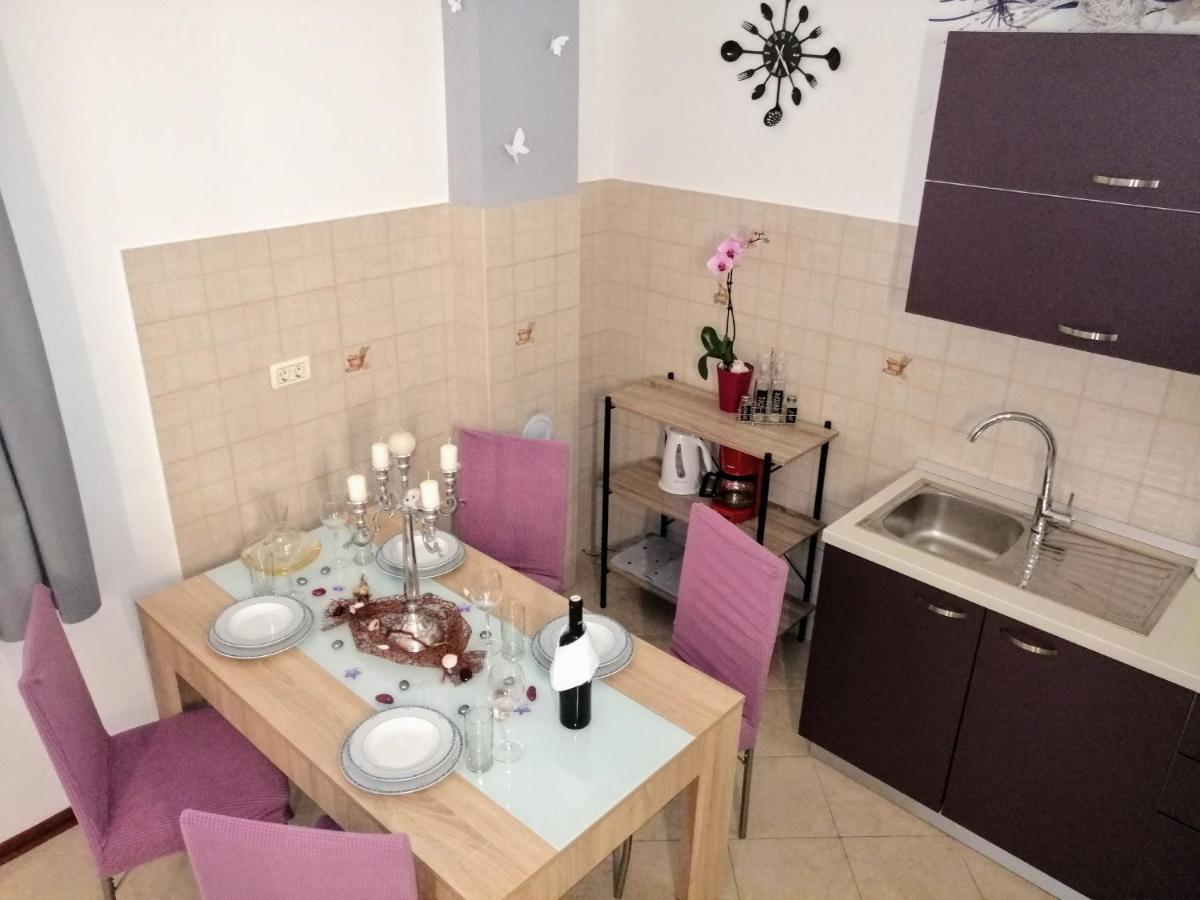 T&D Apartmani Pula Exterior photo