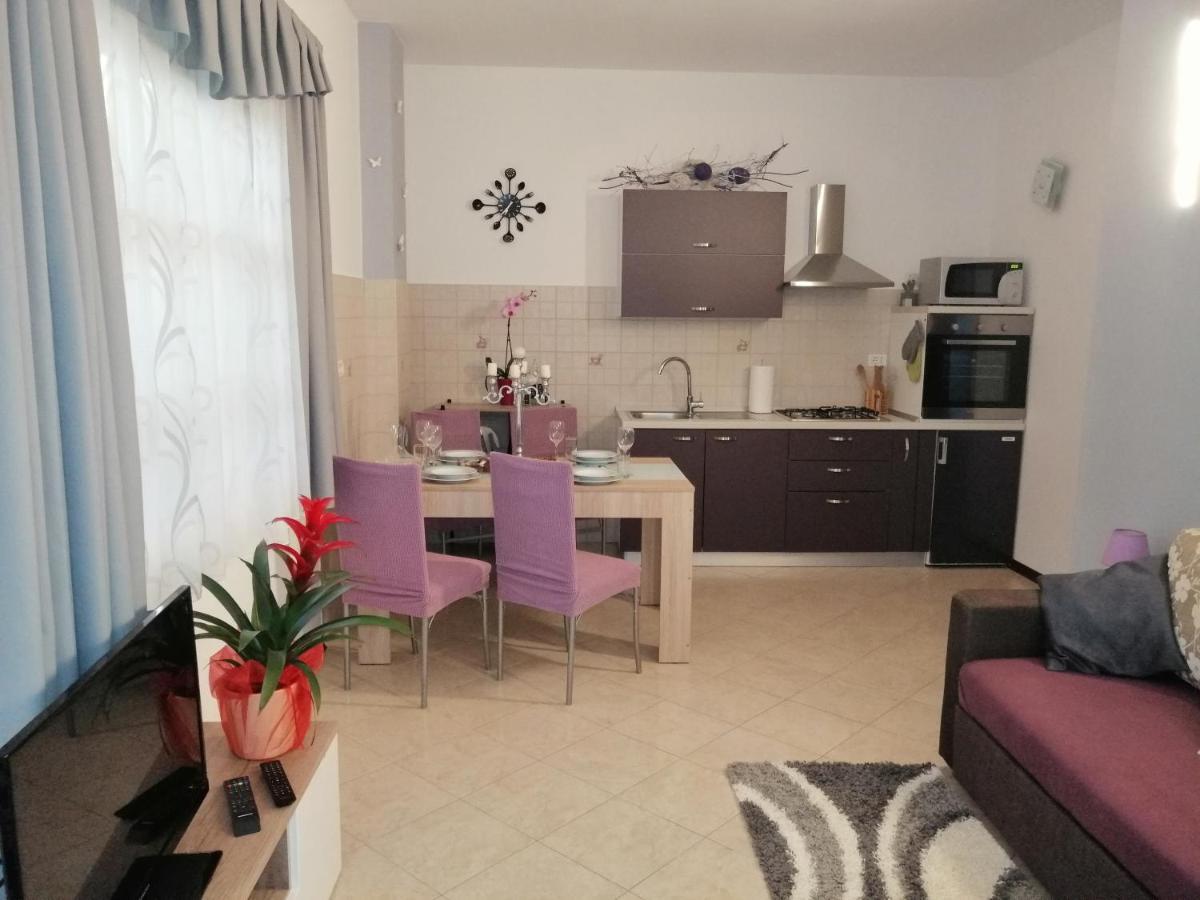 T&D Apartmani Pula Exterior photo